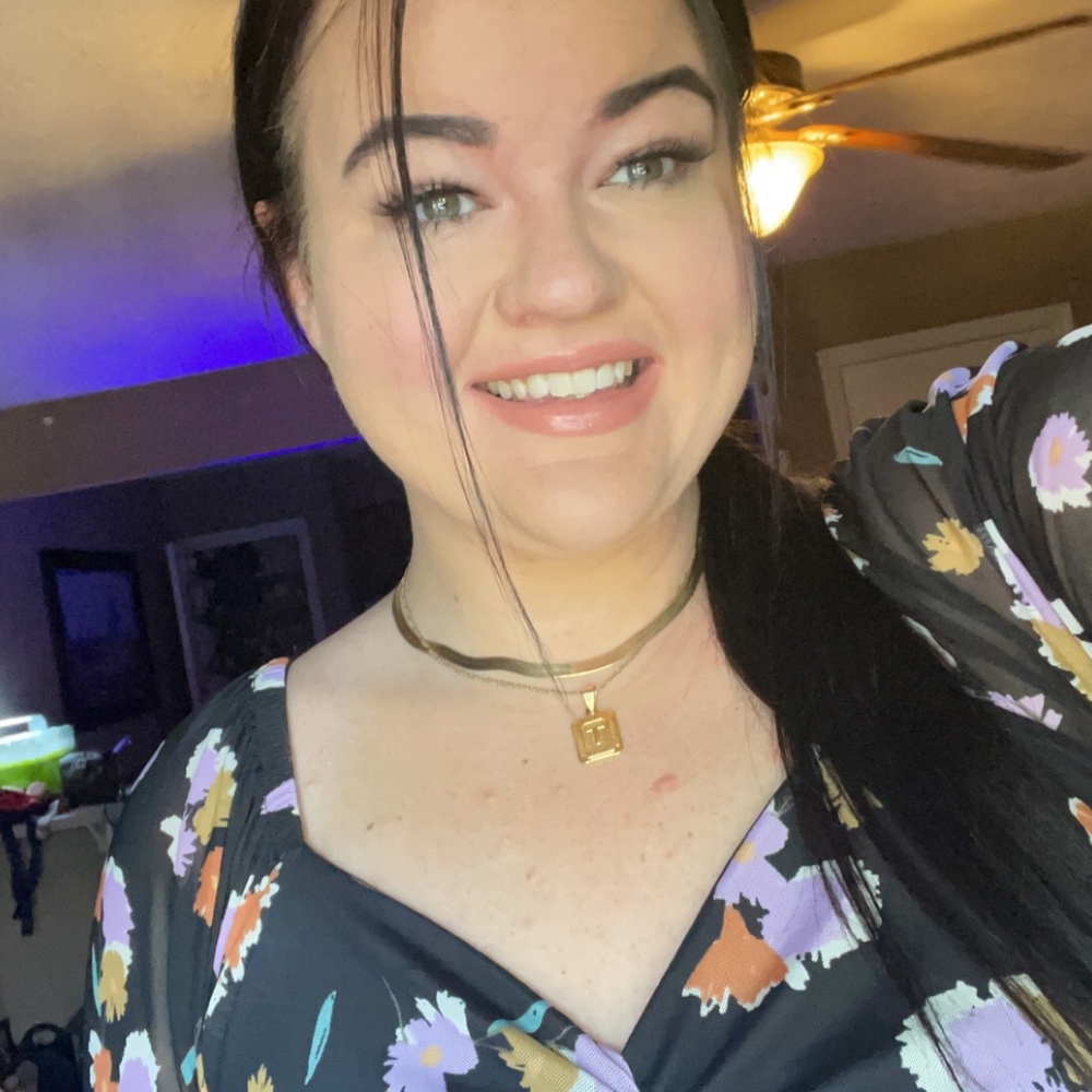 Meet your Posher, Allison